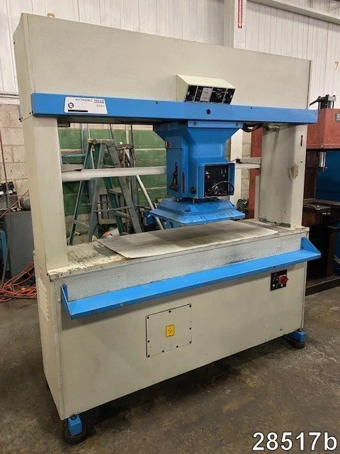 USM Die Cutter or Clicker Press